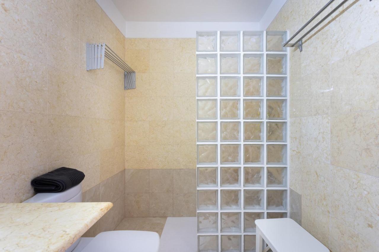 Home2Book Charming Studio Santa Cruz City Views Buitenkant foto